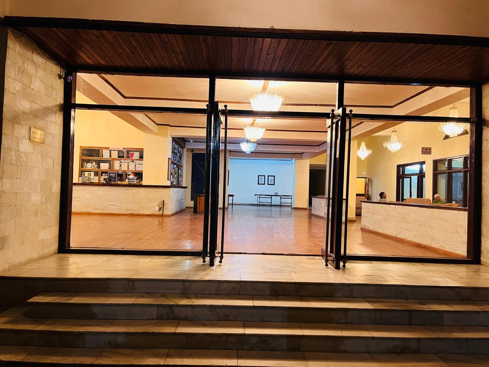 Sagar Heritage Resort, Near Mall Road Manali Exterior photo